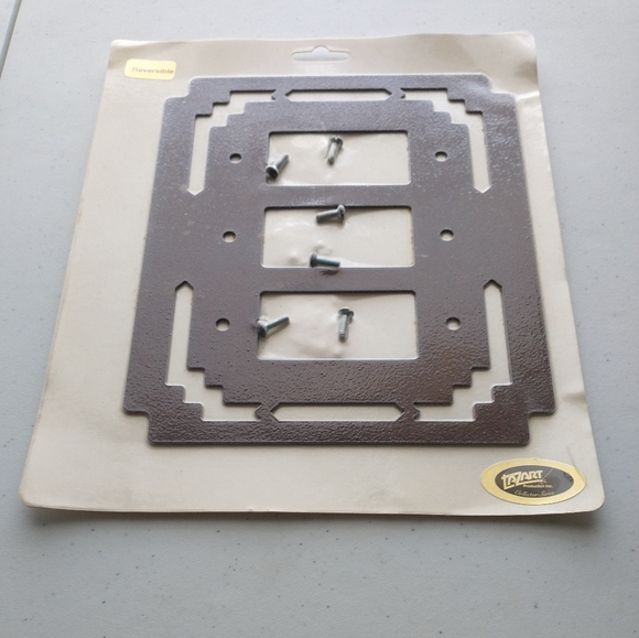 Lazart Triple Rocker Switch plate Southwestern Brown NIP - Picture 2 of 3